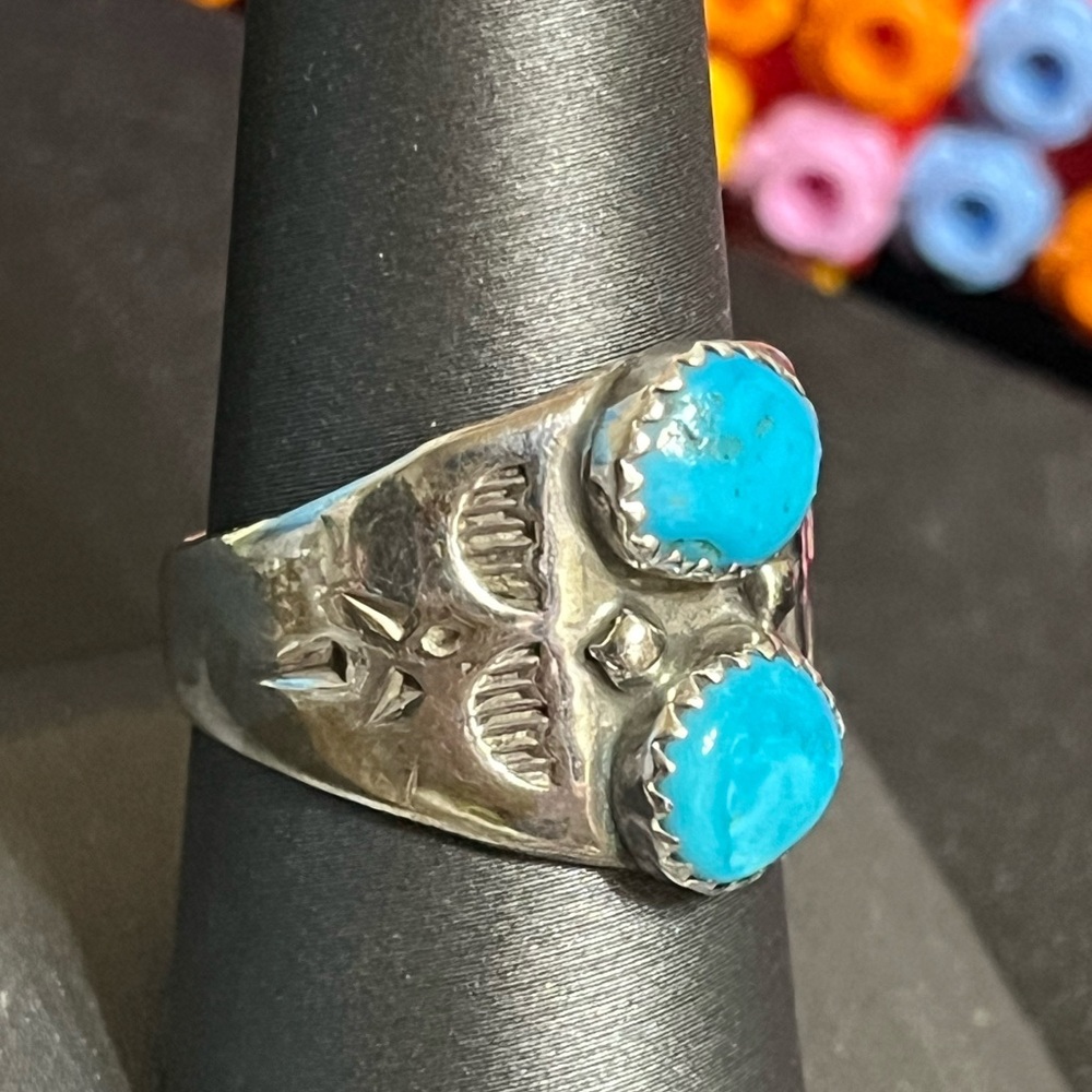 Old Sterling Native Turquoise Ring - image 2